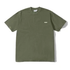 Basic T-Shirt