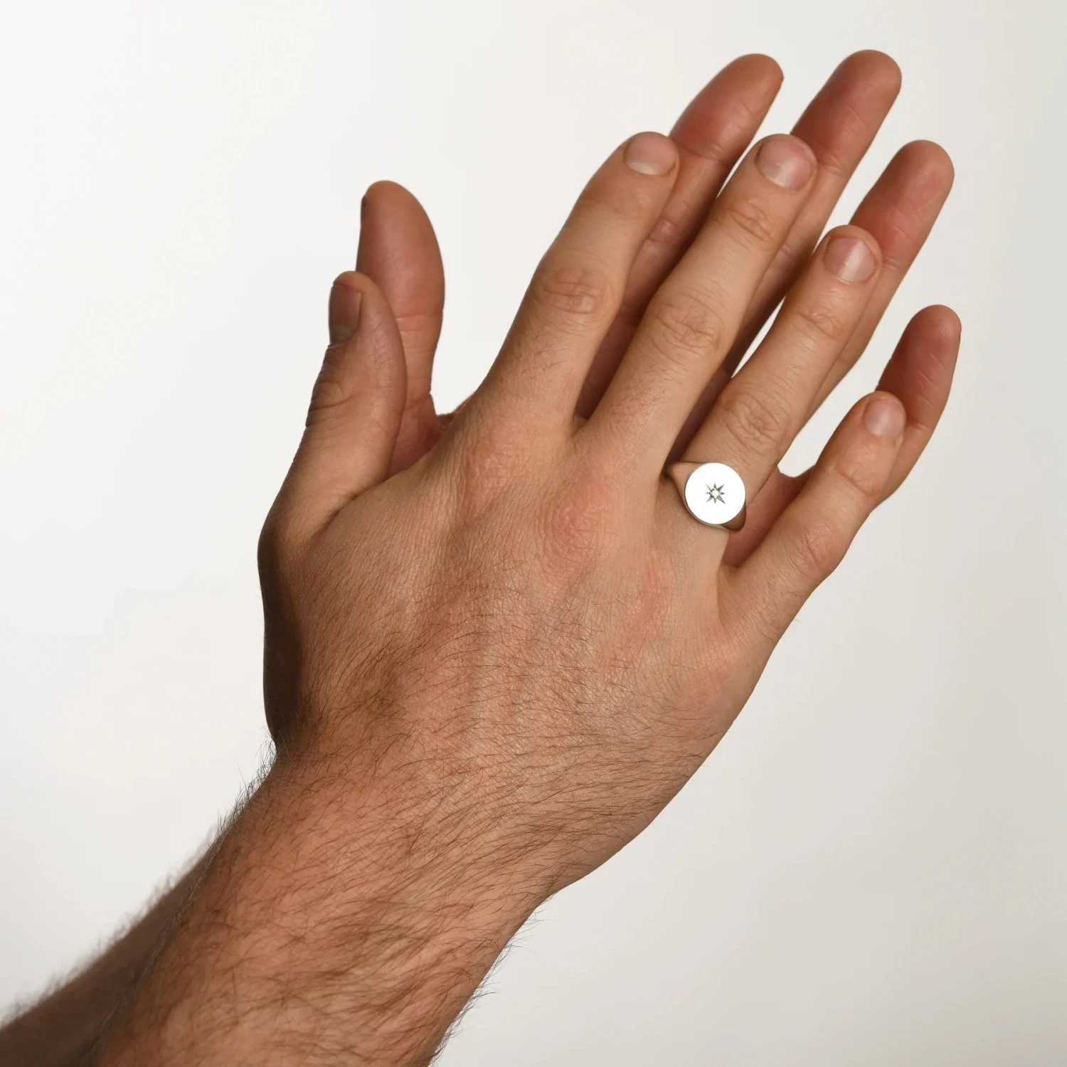 John Blinks Ring - Image 3