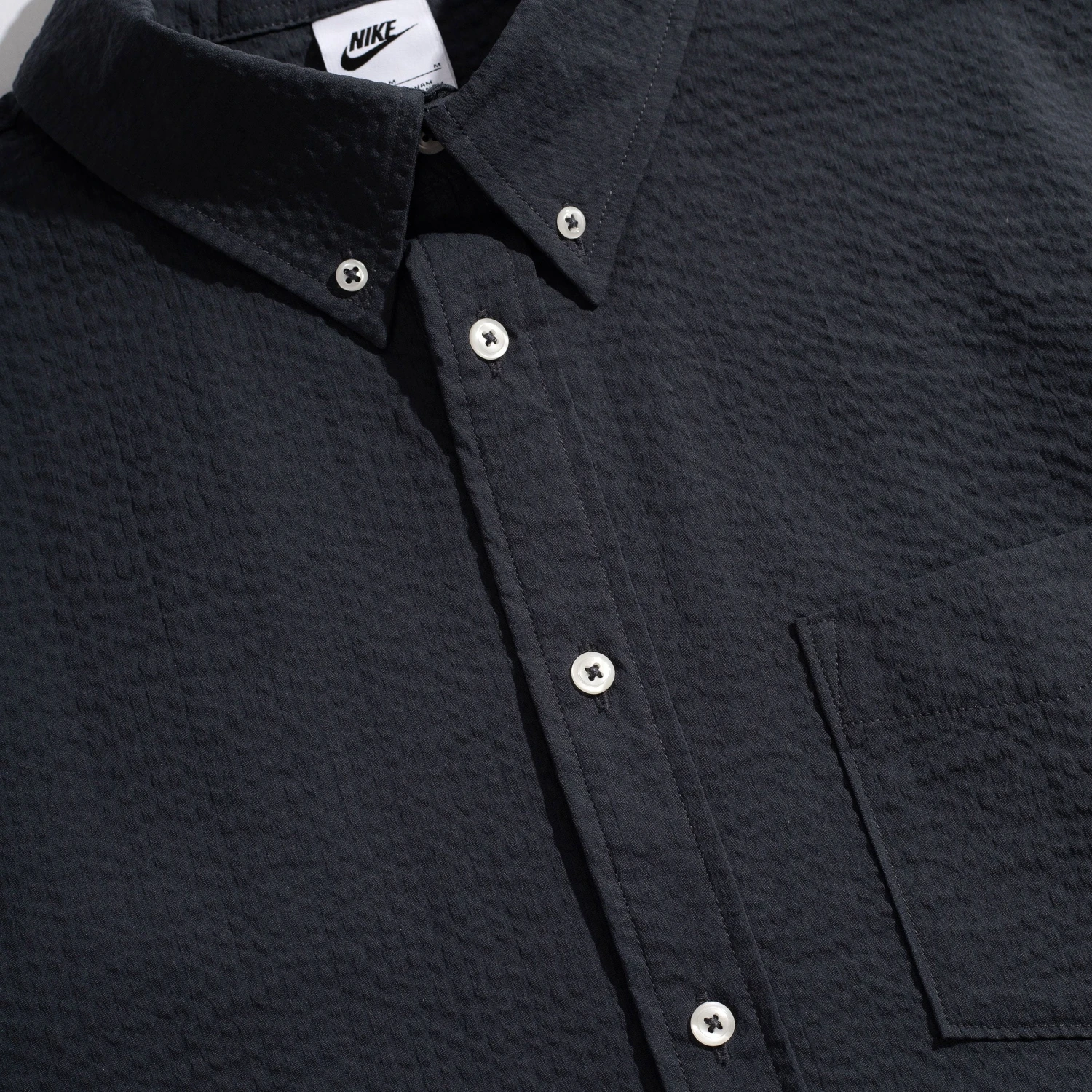 Nike Seersucker Short Sleeve Shirt - Image 2