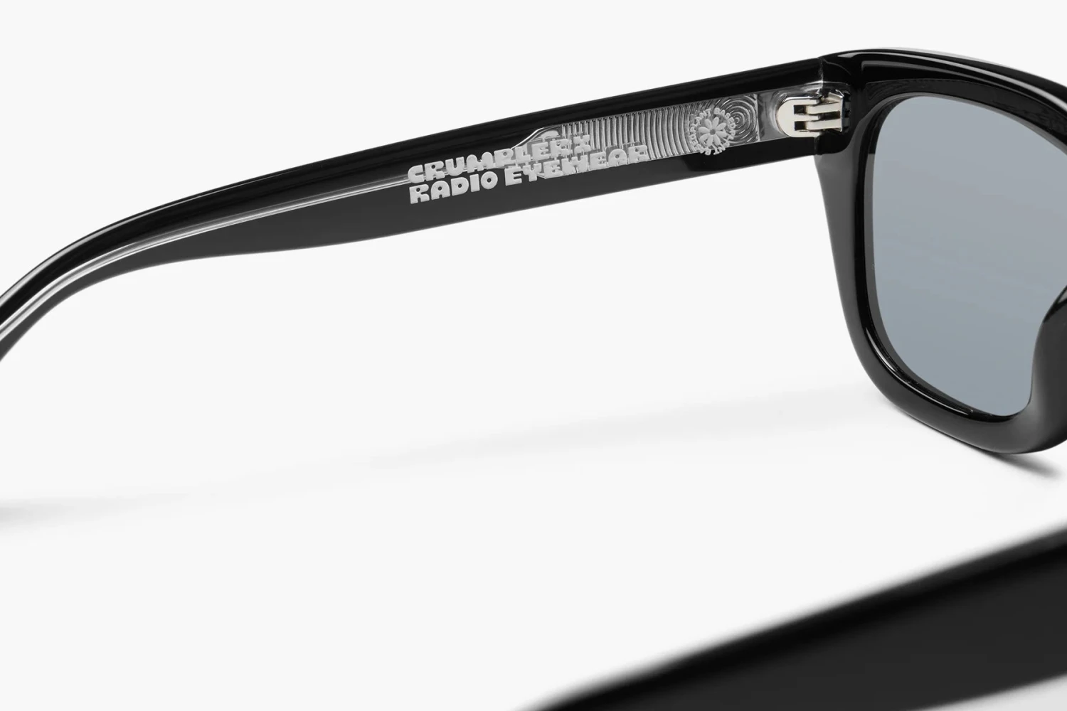 X Crumpler Dupe Sunglasses - Image 9